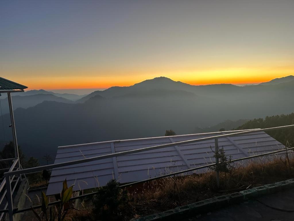 Drona Hills Resorts カナタル エクステリア 写真