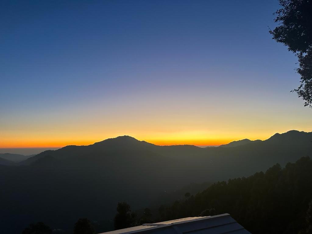 Drona Hills Resorts カナタル エクステリア 写真